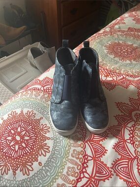 Blue Camo Slip-On Platform Sneakers